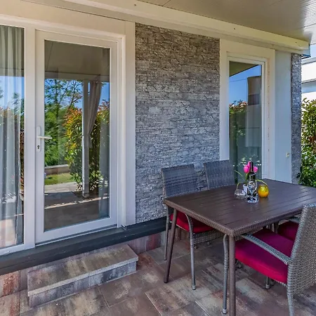 Mobile Superior-9 By Interhome