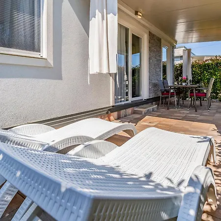 Сasa de vacaciones Holiday Home Superior-9 Pula