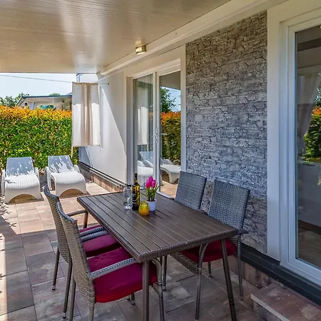 Superior-9 By Interhome Hébergement de vacances Pula