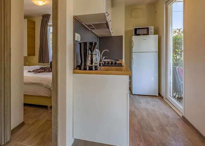 Mobile Superior-9 By Interhome